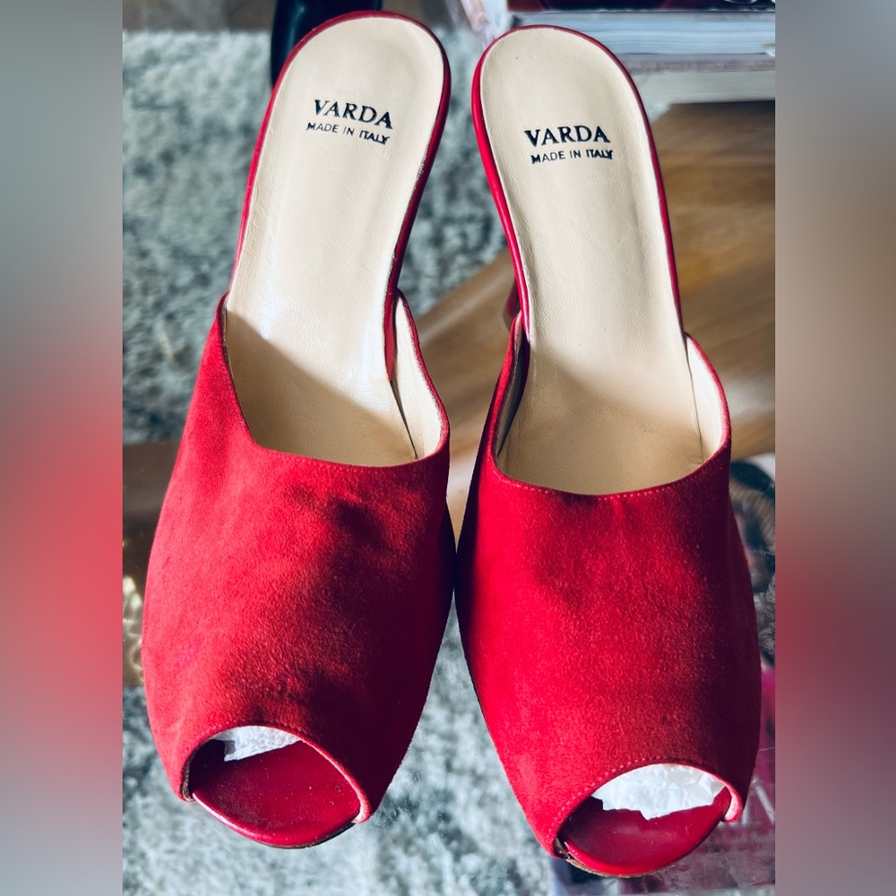 Varda Mules